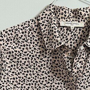 Gerard Darel Animal Print Button Up Shirt 100% Silk Size 38